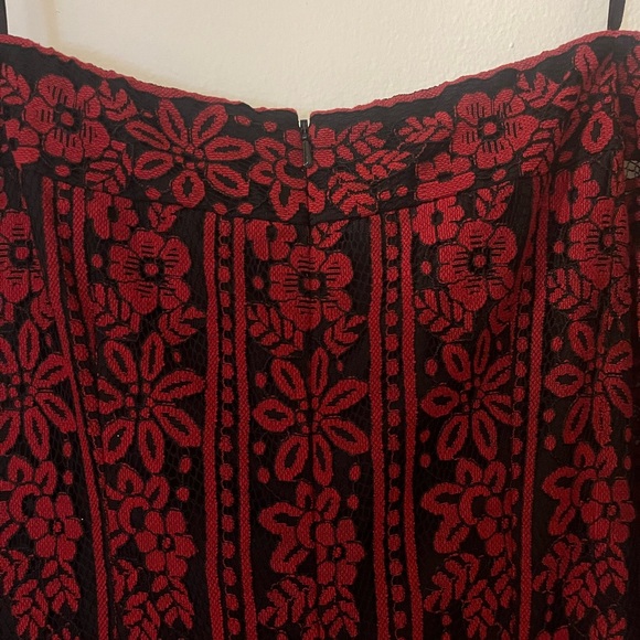 NWOT Cynthia Rowley Red & Black Off-the-Shoulder Lace Floral Dress Size 0 - Picture 6 of 7